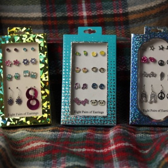 Jewelry - NWT Earrings Lot